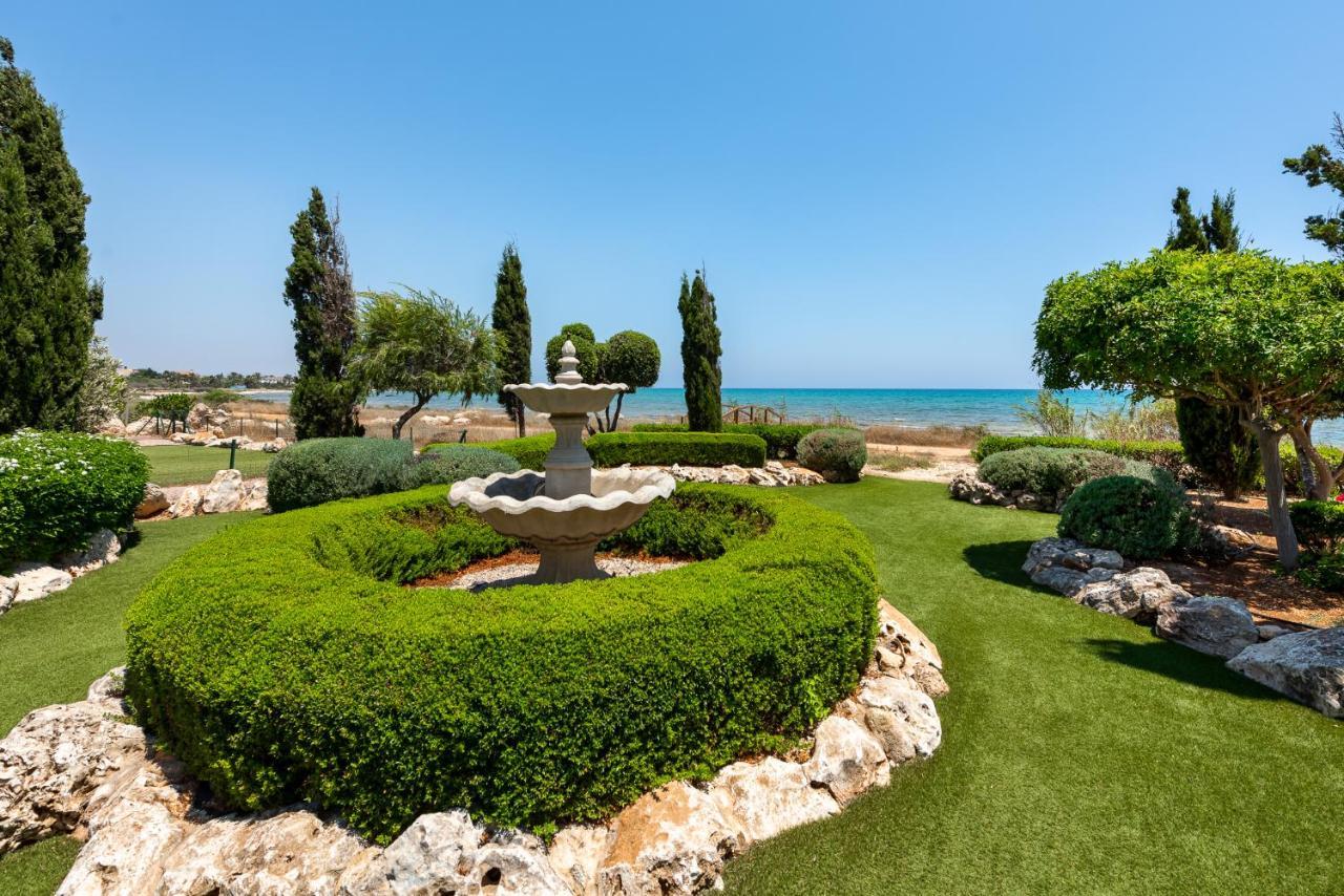 Sea Front Oceanus H3 By Ezoria Villas Ayia Napa Exterior photo